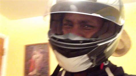 pronounce dainese|Iba pa.